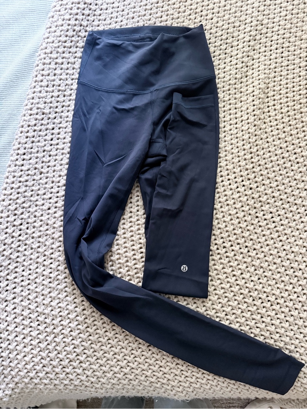 Women’s Navy High-Waist Athletic Leggings